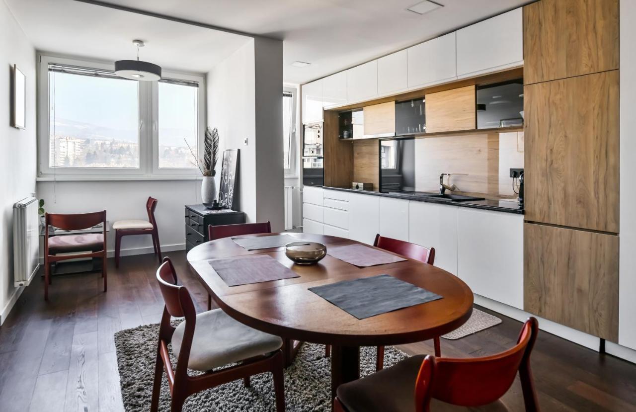2 Bedroom Penthouse In City Center, Free Parking SJJ Exterior foto